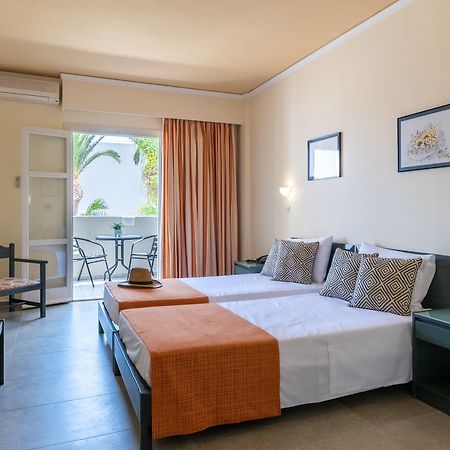 Dedalos Hotel Malia Eksteriør billede
