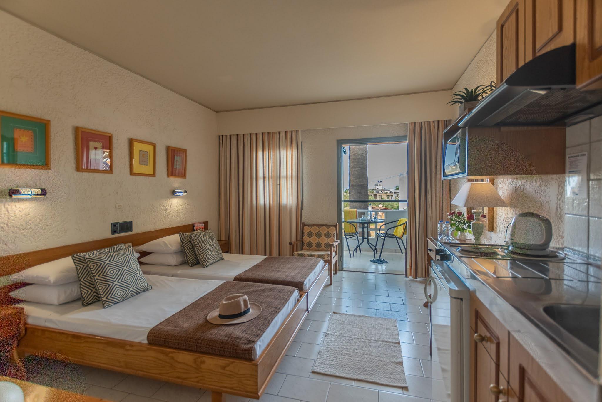 Dedalos Hotel Malia Eksteriør billede